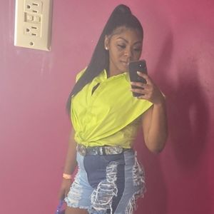 Meet your Posher, Dy